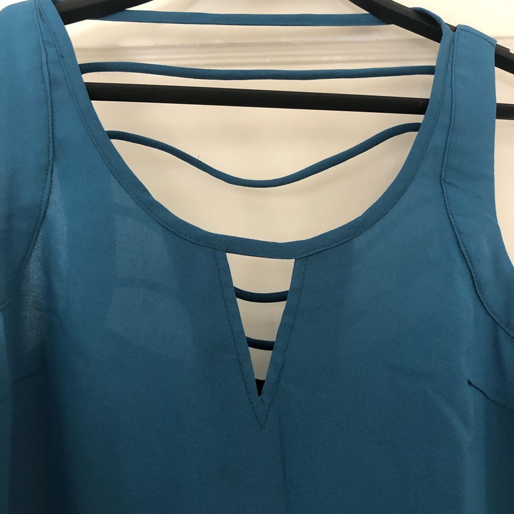 NWOT🔹Doe & Rae | Shift Dress 🔹 - Picture 2 of 4
